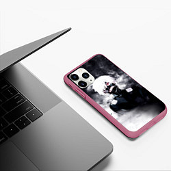 Чехол iPhone 11 Pro матовый Токийский Гуль в Дыму Tokyo Ghoul Smoke, цвет: 3D-малиновый — фото 2