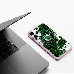 Чехол iPhone 11 Pro матовый Skoda брызги красок, цвет: 3D-розовый — фото 2