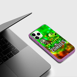 Чехол iPhone 11 Pro матовый Plants vs Zombies горохострел и зомби, цвет: 3D-фиолетовый — фото 2
