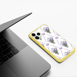 Чехол iPhone 11 Pro матовый Лавандовые сердца, цвет: 3D-желтый — фото 2