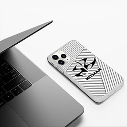 Чехол iPhone 11 Pro матовый Символ Hitman на светлом фоне с полосами, цвет: 3D-белый — фото 2