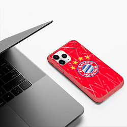 Чехол iPhone 11 Pro матовый Bayern munchen белые царапины на красном фоне, цвет: 3D-красный — фото 2