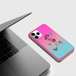 Чехол iPhone 11 Pro матовый Мама длинные ноги: Poppy Playtime, цвет: 3D-малиновый — фото 2