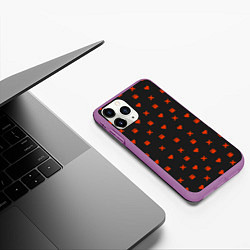 Чехол iPhone 11 Pro матовый Love Death and Robots red pattern, цвет: 3D-фиолетовый — фото 2