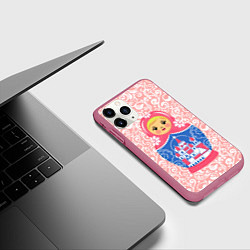Чехол iPhone 11 Pro матовый Матрешка в узорах, цвет: 3D-малиновый — фото 2