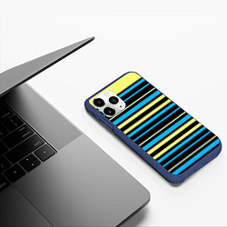 Чехол iPhone 11 Pro матовый Желто-голубые полосы на черном фоне, цвет: 3D-тёмно-синий — фото 2