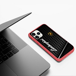 Чехол iPhone 11 Pro матовый Lamborghini карбон, цвет: 3D-красный — фото 2