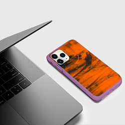 Чехол iPhone 11 Pro матовый Абстрактная оранжевая поверхность и чёрные тени, цвет: 3D-фиолетовый — фото 2