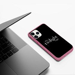 Чехол iPhone 11 Pro матовый The twilight saga, цвет: 3D-малиновый — фото 2