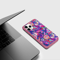 Чехол iPhone 11 Pro матовый Multi-colored colorful patterns, цвет: 3D-малиновый — фото 2