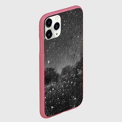 Чехол iPhone 11 Pro матовый Абстрактная тьма и следы белой краски, цвет: 3D-малиновый — фото 2