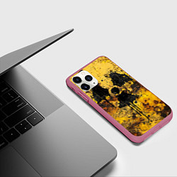 Чехол iPhone 11 Pro матовый Rusty radiation, цвет: 3D-малиновый — фото 2