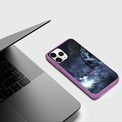 Чехол iPhone 11 Pro матовый Космос, планета и корабль, цвет: 3D-фиолетовый — фото 2