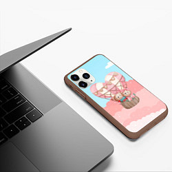 Чехол iPhone 11 Pro матовый Мишки летят на воздушном шаре, цвет: 3D-коричневый — фото 2