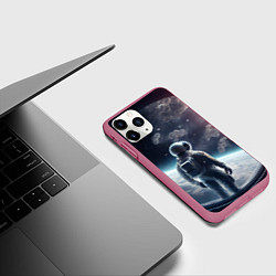 Чехол iPhone 11 Pro матовый Одиночество в космосе, цвет: 3D-малиновый — фото 2