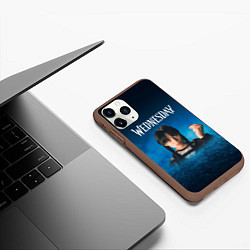 Чехол iPhone 11 Pro матовый Уэнсдэй синий фон, цвет: 3D-коричневый — фото 2