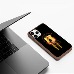 Чехол iPhone 11 Pro матовый Человек-бензопила Дэндзи и Пауэр на чёрном фоне, цвет: 3D-коричневый — фото 2