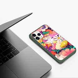 Чехол iPhone 11 Pro матовый Девочка в цветах, цвет: 3D-темно-зеленый — фото 2