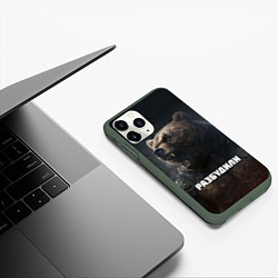 Чехол iPhone 11 Pro матовый Разбудили - медведь, цвет: 3D-темно-зеленый — фото 2