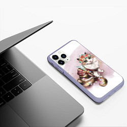 Чехол iPhone 11 Pro матовый Милая кошечка с цветами, цвет: 3D-светло-сиреневый — фото 2