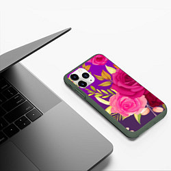 Чехол iPhone 11 Pro матовый Композиция из роз, цвет: 3D-темно-зеленый — фото 2