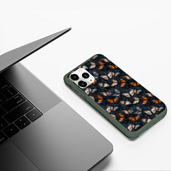 Чехол iPhone 11 Pro матовый Бабочки и капли - паттерн, цвет: 3D-темно-зеленый — фото 2
