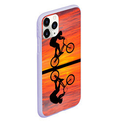 Чехол iPhone 11 Pro матовый Велосипедист в отражении, цвет: 3D-светло-сиреневый — фото 2
