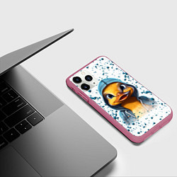 Чехол iPhone 11 Pro матовый Забавный утенок, цвет: 3D-малиновый — фото 2