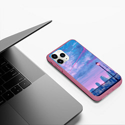 Чехол iPhone 11 Pro матовый Город и красочное небо, цвет: 3D-малиновый — фото 2