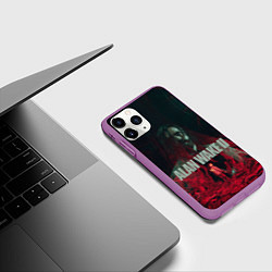 Чехол iPhone 11 Pro матовый Алан Уэйк и Сага Андерсон, цвет: 3D-фиолетовый — фото 2