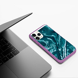 Чехол iPhone 11 Pro матовый Текстура зелёного малахита, цвет: 3D-фиолетовый — фото 2