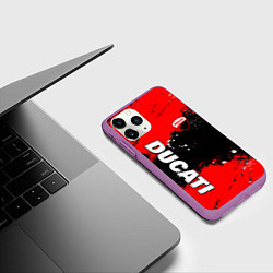 Чехол iPhone 11 Pro матовый Ducati - красная униформа с красками, цвет: 3D-фиолетовый — фото 2