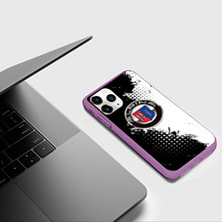 Чехол iPhone 11 Pro матовый Alpina - черно-белый, цвет: 3D-фиолетовый — фото 2