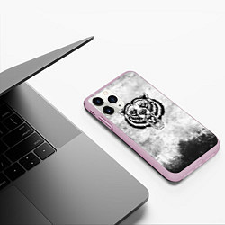 Чехол iPhone 11 Pro матовый Texture - медведь в ярости, цвет: 3D-розовый — фото 2