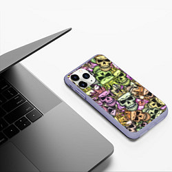 Чехол iPhone 11 Pro матовый Разноцветные черепа с короной паттерн, цвет: 3D-светло-сиреневый — фото 2
