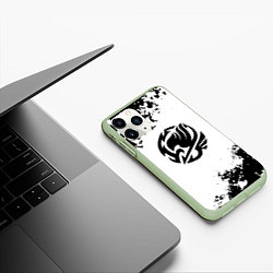 Чехол iPhone 11 Pro матовый Fairy Tail краски черные, цвет: 3D-салатовый — фото 2