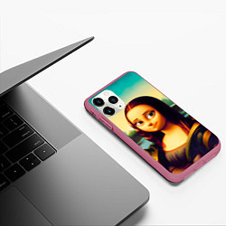 Чехол iPhone 11 Pro матовый Нейросеть - Мона Лиза в стиле Pixar, цвет: 3D-малиновый — фото 2