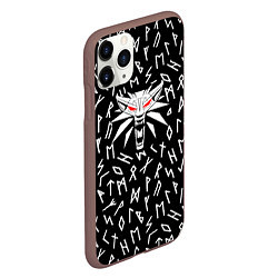 Чехол iPhone 11 Pro матовый The Witcher символы, цвет: 3D-коричневый — фото 2