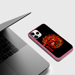 Чехол iPhone 11 Pro матовый Танджиро в огне, цвет: 3D-малиновый — фото 2