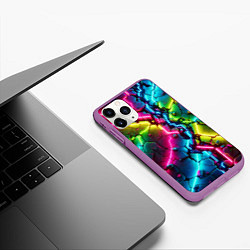 Чехол iPhone 11 Pro матовый Трещина - неон, цвет: 3D-фиолетовый — фото 2