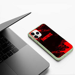 Чехол iPhone 11 Pro матовый Fortnite game colors red, цвет: 3D-салатовый — фото 2