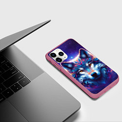 Чехол iPhone 11 Pro матовый Волк и звезды, цвет: 3D-малиновый — фото 2