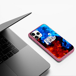 Чехол iPhone 11 Pro матовый Pink floyd битва огней, цвет: 3D-малиновый — фото 2