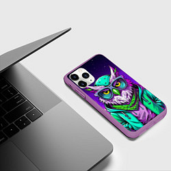Чехол iPhone 11 Pro матовый Модная сова ретро фиолетовый фон, цвет: 3D-фиолетовый — фото 2