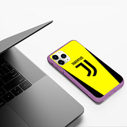 Чехол iPhone 11 Pro матовый Juventus sport geometry yellow, цвет: 3D-фиолетовый — фото 2