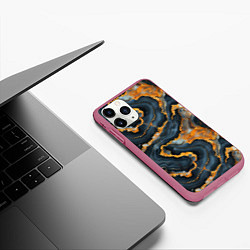 Чехол iPhone 11 Pro матовый Золотистый мрамор, цвет: 3D-малиновый — фото 2
