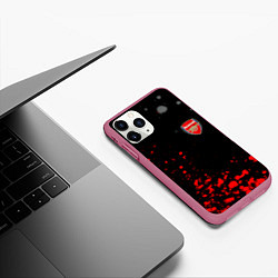 Чехол iPhone 11 Pro матовый Arsenal spash, цвет: 3D-малиновый — фото 2