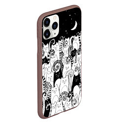 Чехол iPhone 11 Pro матовый Коты с креативными хвостами, цвет: 3D-коричневый — фото 2