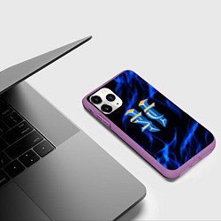 Чехол iPhone 11 Pro матовый Starcraft flame strategy, цвет: 3D-фиолетовый — фото 2