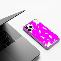 Чехол iPhone 11 Pro матовый Fortnite pattern pink, цвет: 3D-фиолетовый — фото 2